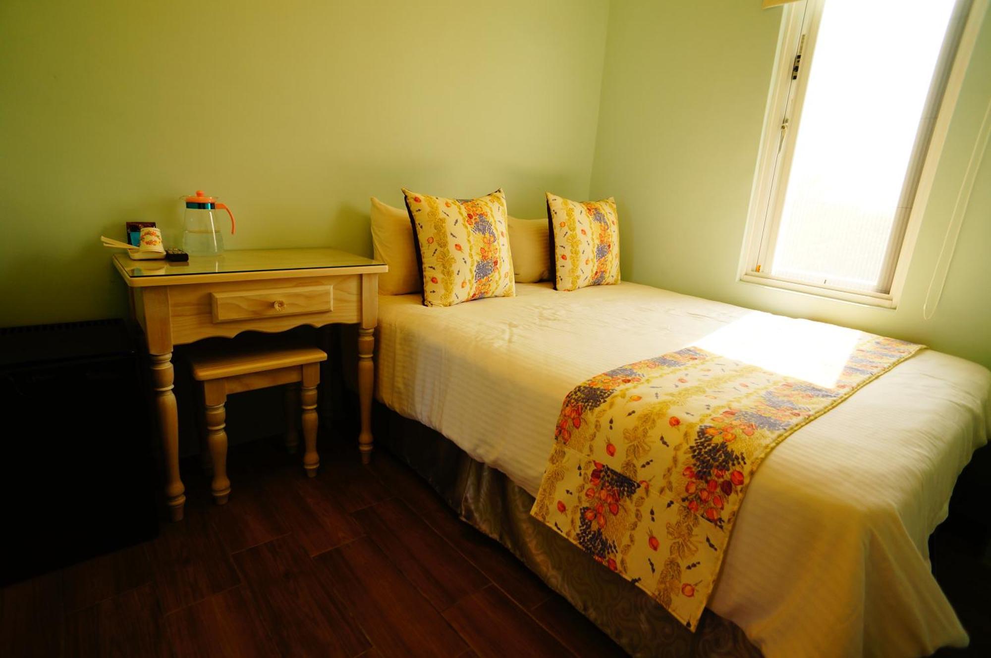 Kenting Avignon Bed and Breakfast Heng-ch'un Buitenkant foto
