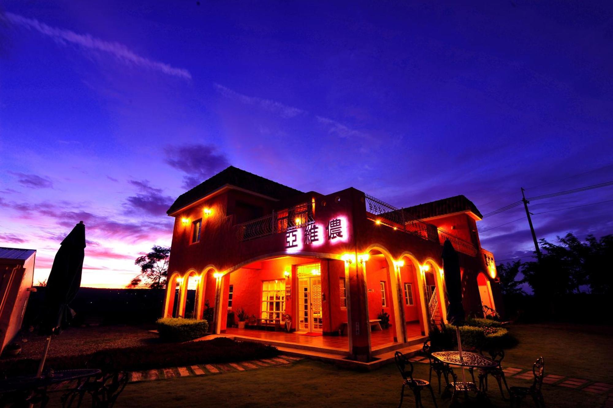 Kenting Avignon Bed and Breakfast Heng-ch'un Buitenkant foto