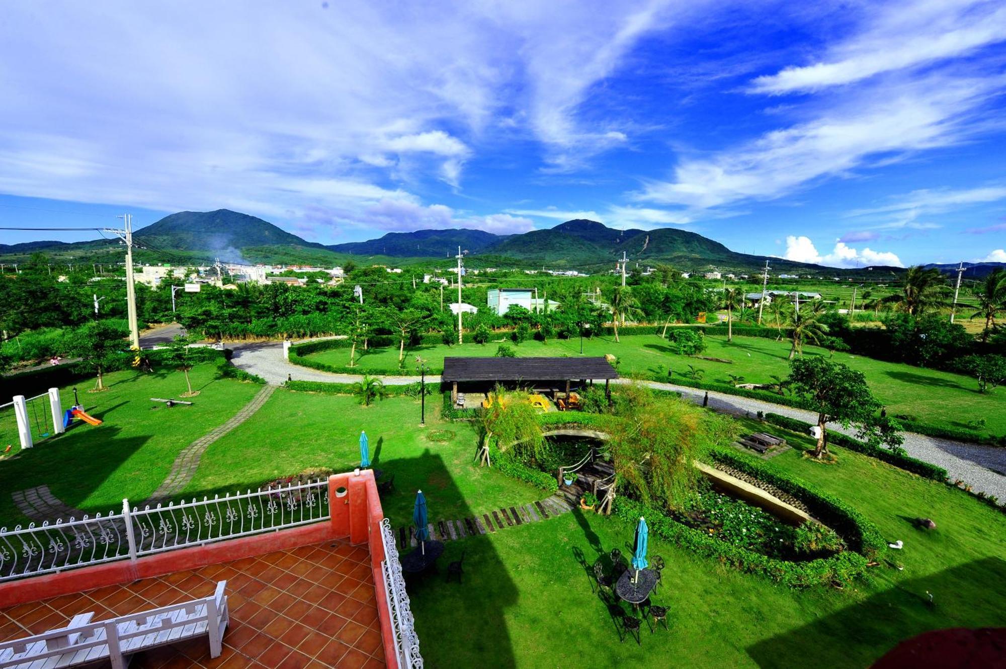 Kenting Avignon Bed and Breakfast Heng-ch'un Buitenkant foto