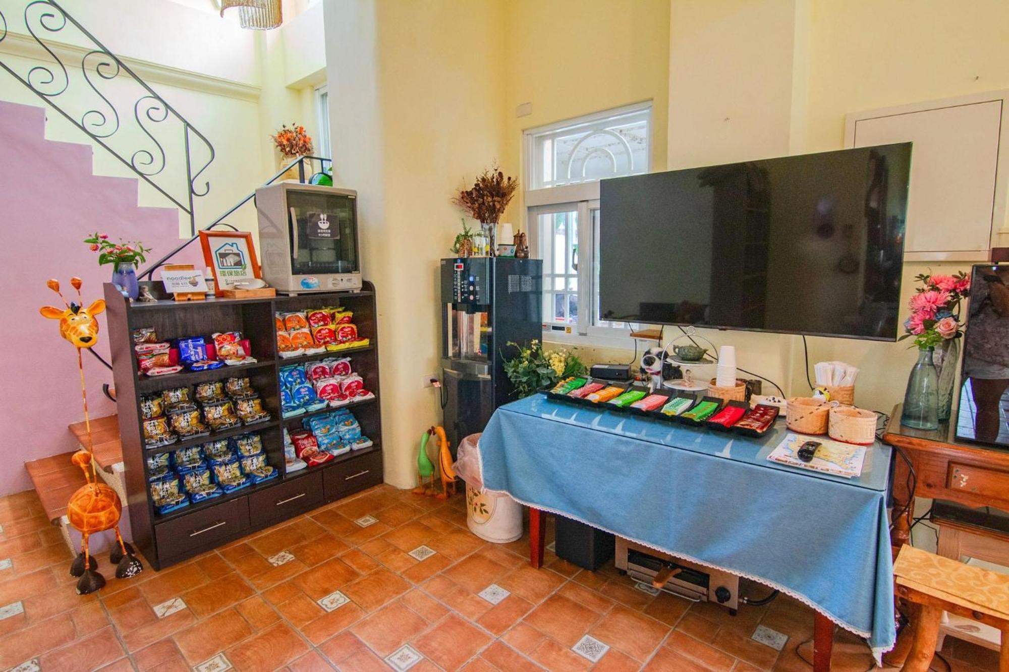 Kenting Avignon Bed and Breakfast Heng-ch'un Buitenkant foto