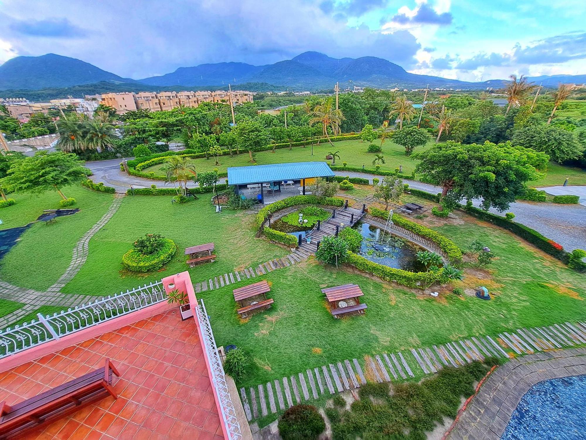 Kenting Avignon Bed and Breakfast Heng-ch'un Buitenkant foto
