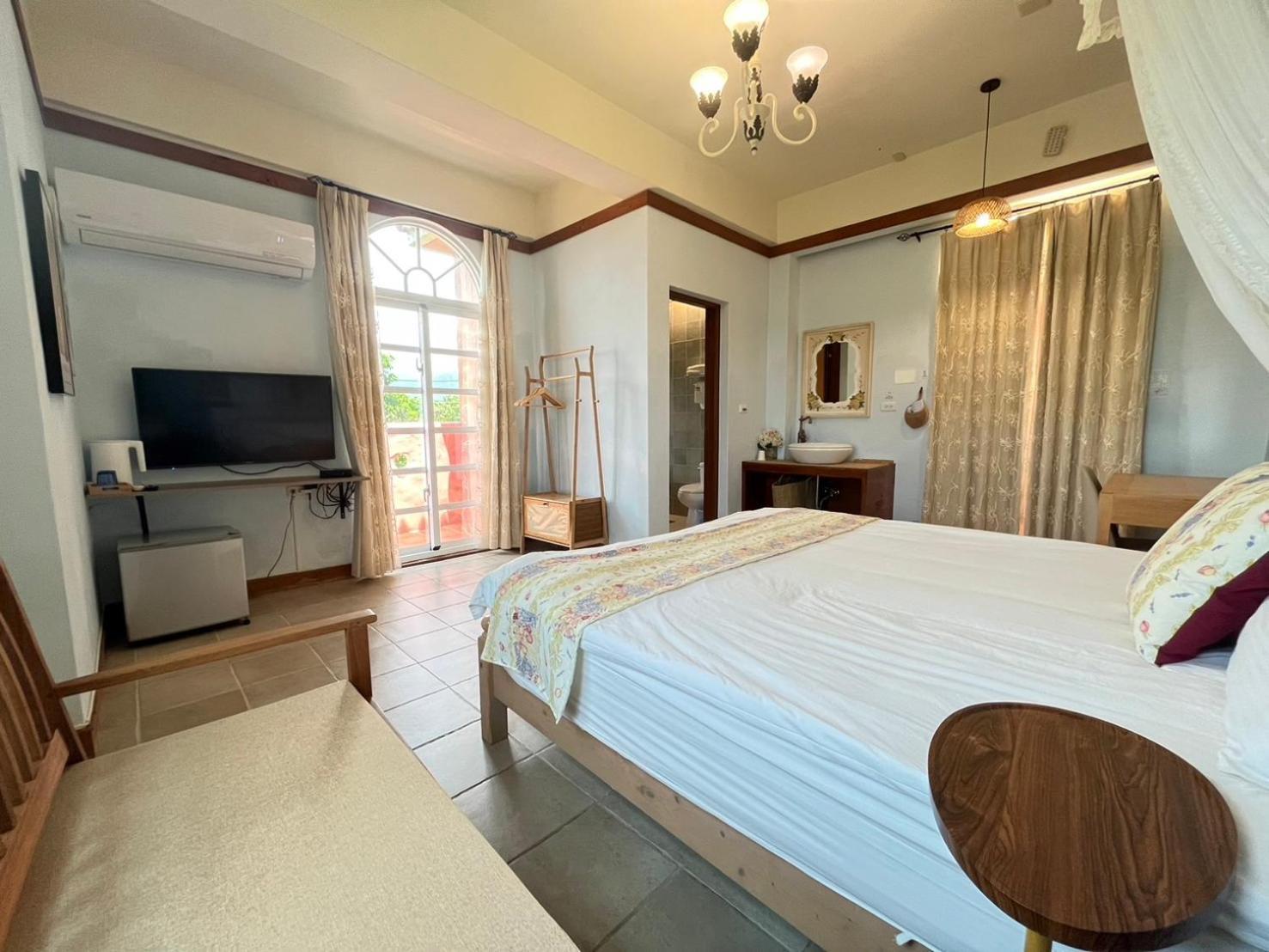 Kenting Avignon Bed and Breakfast Heng-ch'un Buitenkant foto