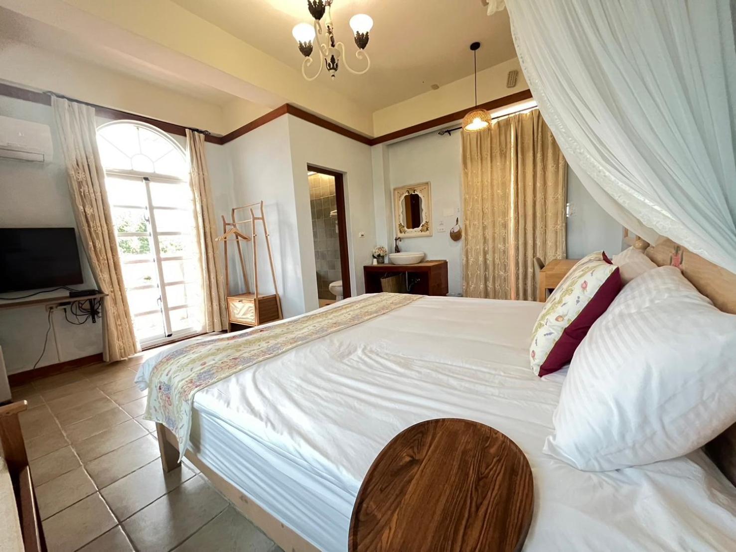 Kenting Avignon Bed and Breakfast Heng-ch'un Buitenkant foto